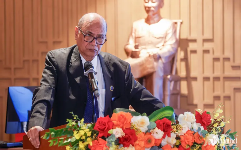 Ông Pallab phát biểu trong buổi lễ