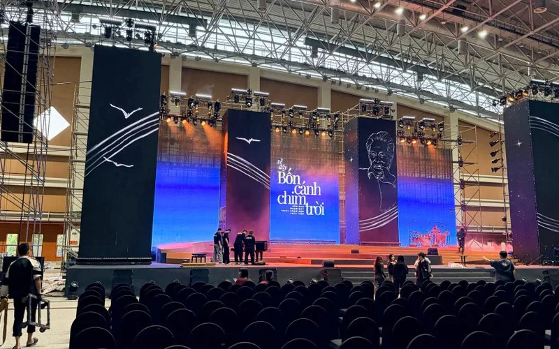 Các nghệ sĩ rút lui khỏi đêm nhạc Về đây bốn cánh chim trời