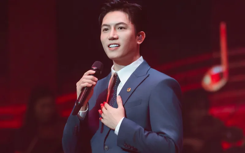 Ca khúc Thưa Đảng của Anh Tú