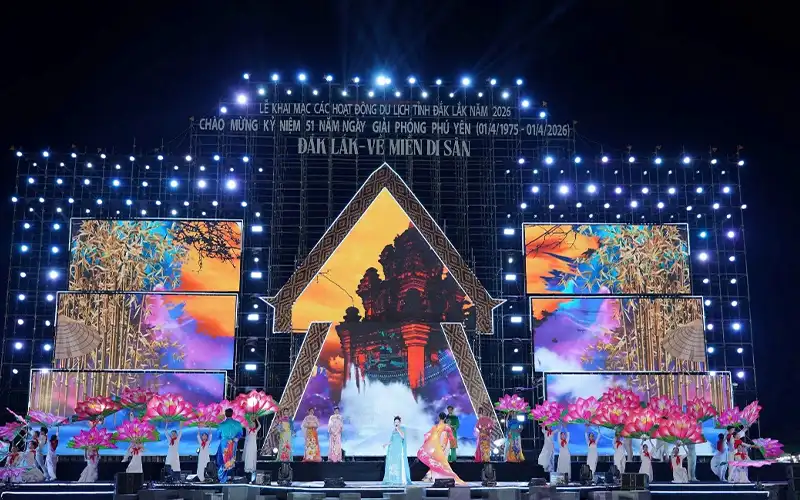 Chủ Đề “Về Miền Di Sản”