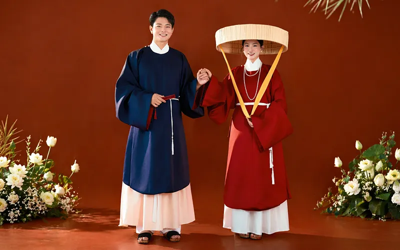 Chụp ảnh cưới với áo dài Viên Lĩnh