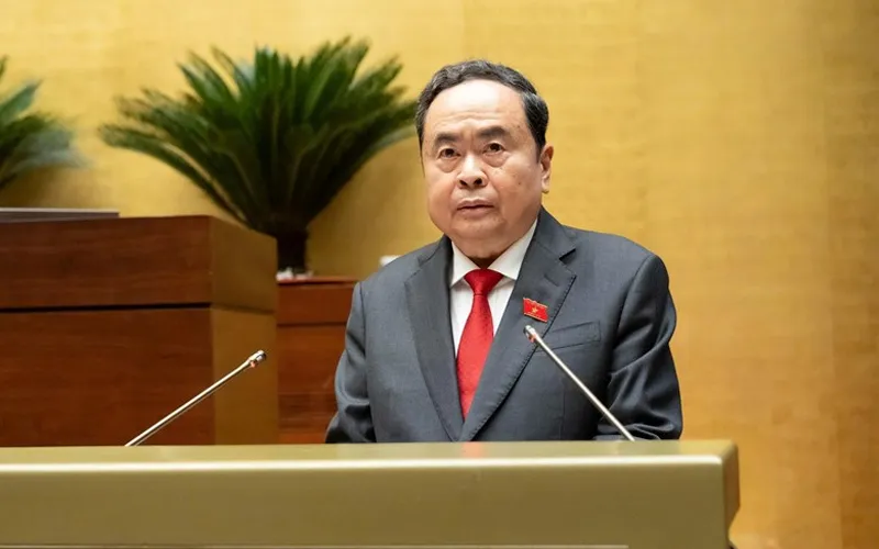 Hoàn thiện thể chế và chính sách văn hóa