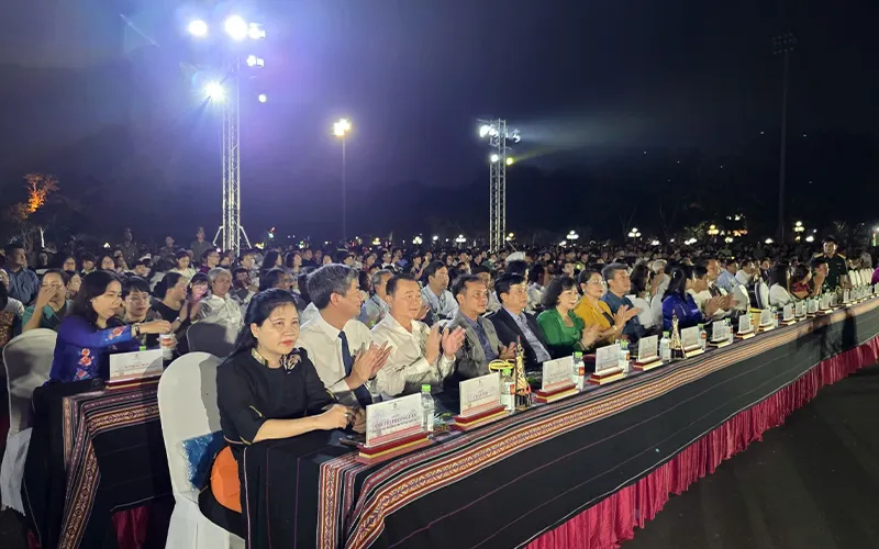 Những Thách Thức Còn Tồn Tại