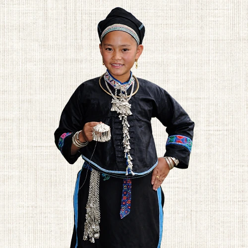 Trang phục dân tộc Nùng Cháo