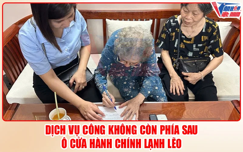 Dịch vụ công không còn phía sau ô cửa hành chính lạnh lẽo
