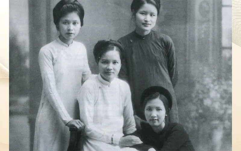 Bốn thiếu nữ Hà Thành mặc áo dài Lê Phổ