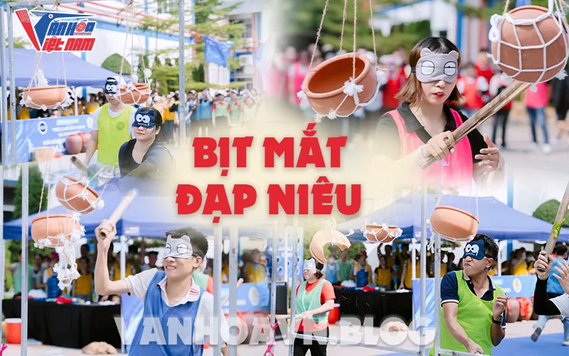 Bịt mắt đập niêu là một trong các trò chơi dân gian dành cho người lớn