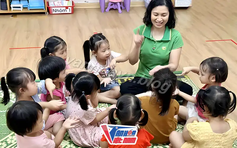 Cách chơi chi chi chành chành bước 1
