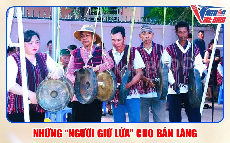 Đồng bào dân tộc Châu Ro là những người giữ lửa cho bản làng