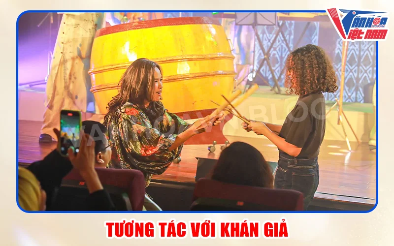 Tương tác với khán giả